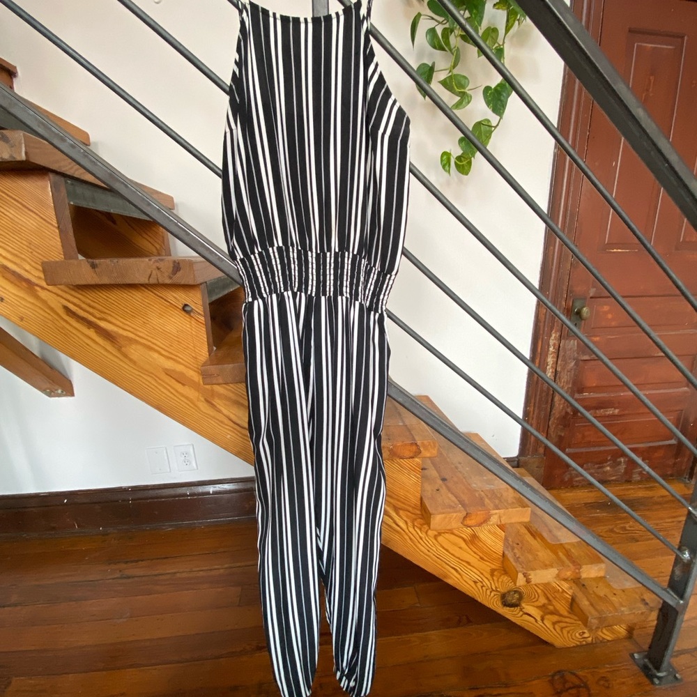 Black & white angle length jogger jumpsuit